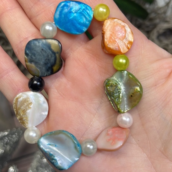 ASSORTED COLORED MOTHER OF PEARL SHELL BEADS DIY JEWELRY CRAFTING MIXED LOT - Picture 6 of 12